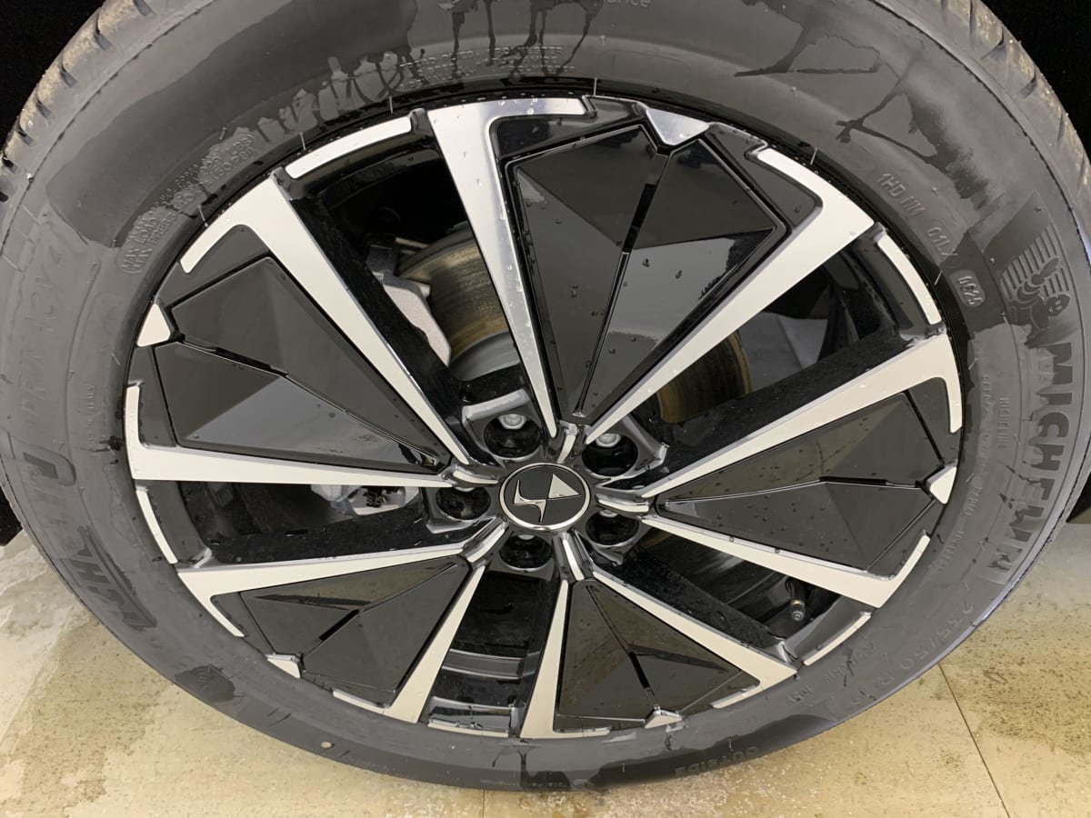 DS DS7 BlueHDi 130 EAT8 Pallas
