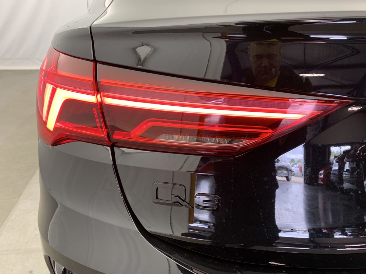 AUDI Q3 SPORTBACK 35 TDI 150 ch S tronic 7 S line plus
