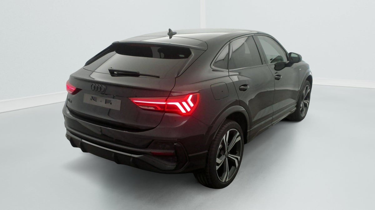 AUDI Q3 SPORTBACK 35 TDI 150 ch S tronic 7 S line plus