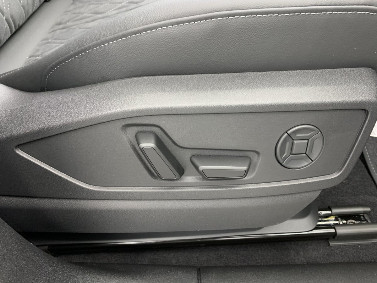 AUDI Q5 SPORTBACK e-hybrid 299 ch S tronic 7 Quattro S line
