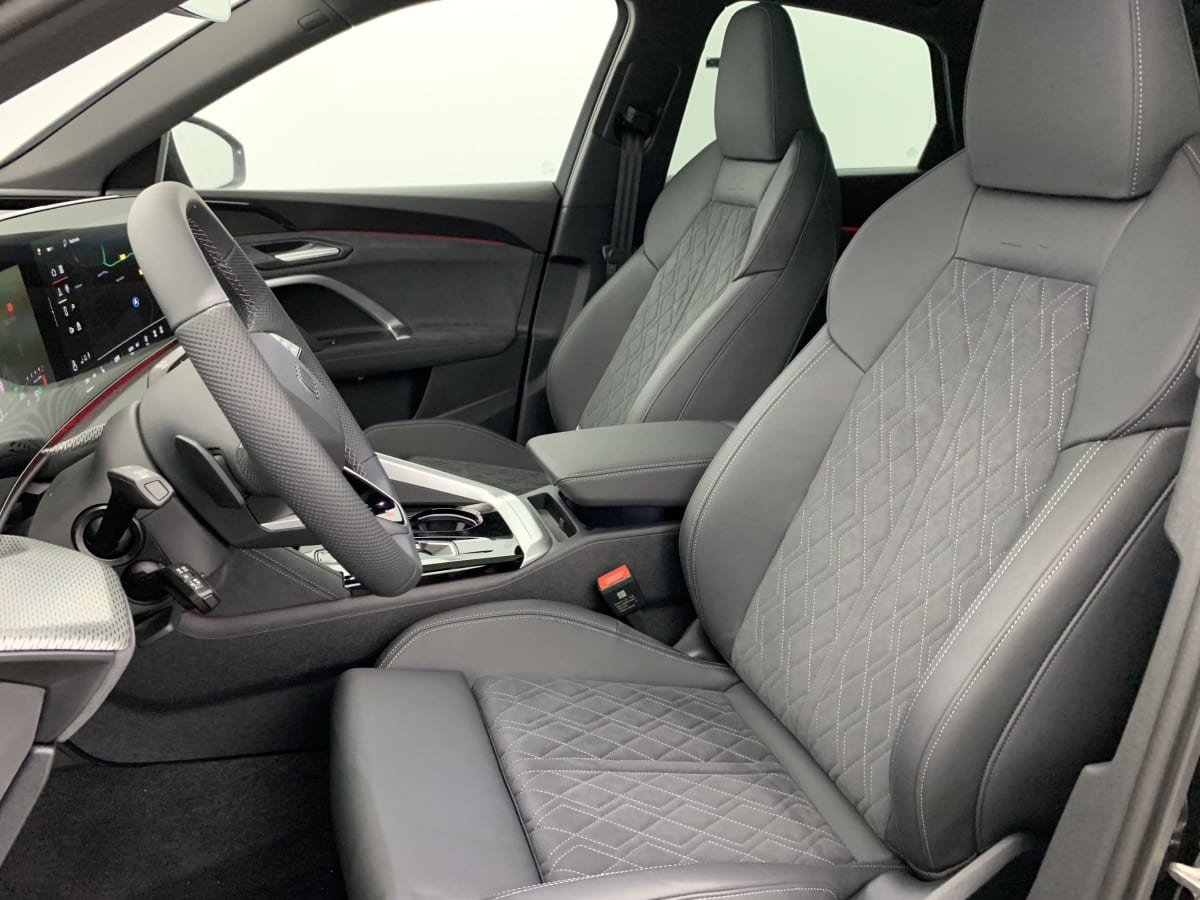 AUDI Q5 SPORTBACK e-hybrid 299 ch S tronic 7 Quattro S line