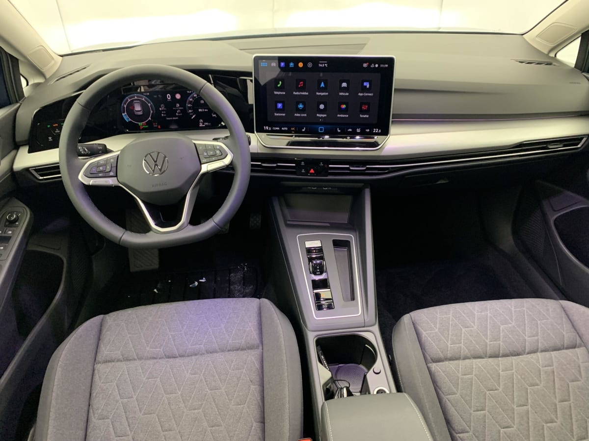 VOLKSWAGEN GOLF 1.5 eTSI EVO2 116 DSG7 Life Plus