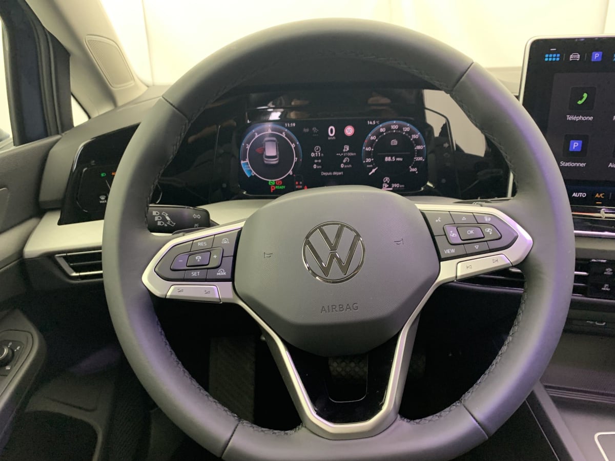 VOLKSWAGEN GOLF 1.5 eTSI EVO2 116 DSG7 Life Plus