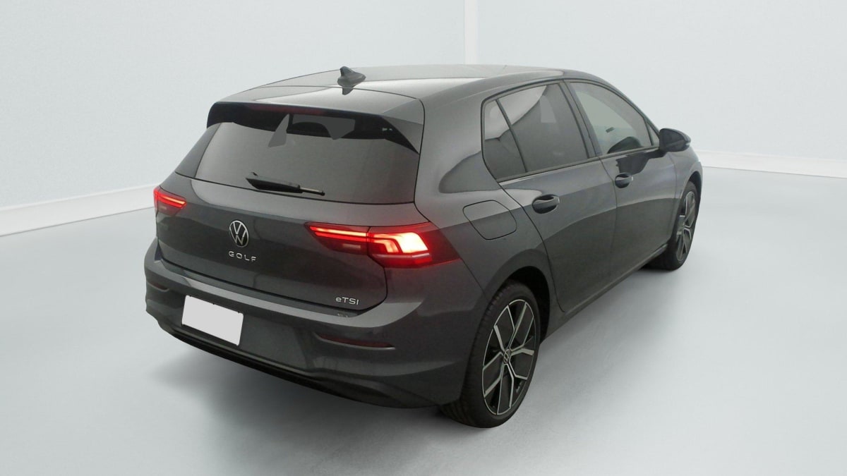 VOLKSWAGEN GOLF 1.5 eTSI EVO2 116 DSG7 Life Plus