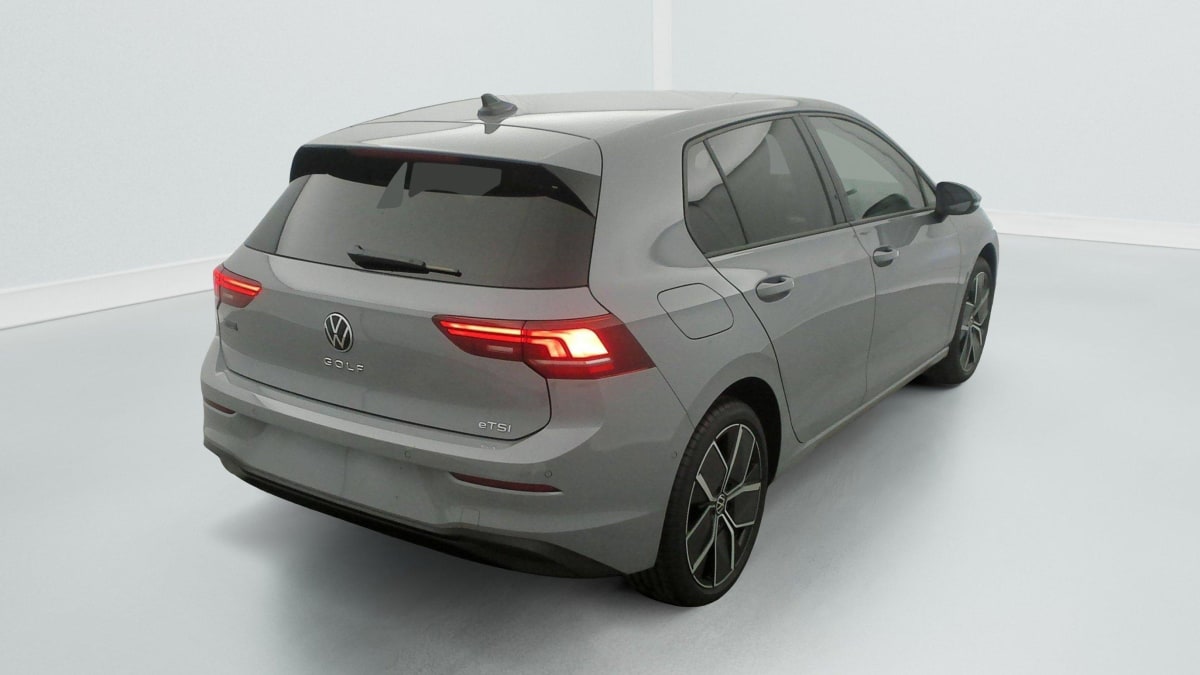 VOLKSWAGEN GOLF 1.5 eTSI EVO2 116 DSG7 Life Plus