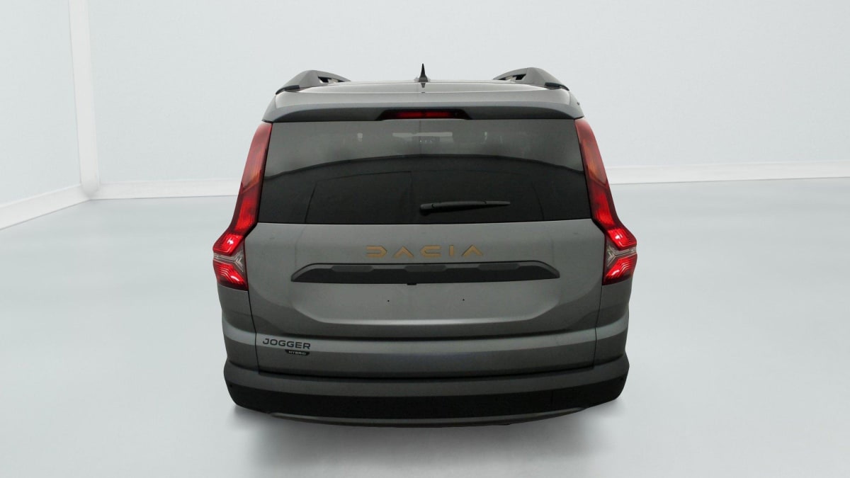 DACIA JOGGER Hybrid 140 7 places GSR2 Extreme +