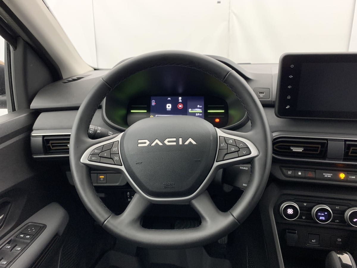 DACIA JOGGER Hybrid 140 7 places GSR2 Extreme +