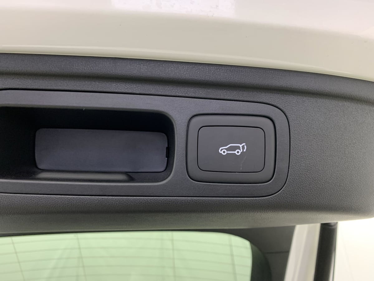 MG EHS 1.5T PHEV 272 ch Luxury