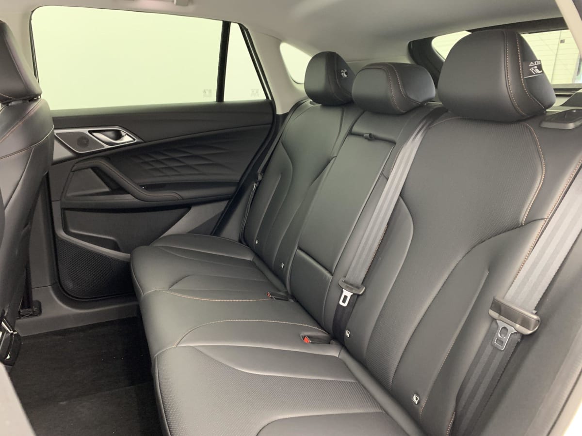 MG EHS 1.5T PHEV 272 ch Luxury