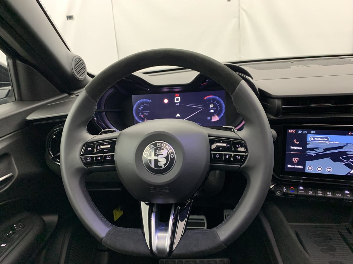 ALFA ROMEO JUNIOR 1.2 Ibrida 145 ch eDCT6 Speciale