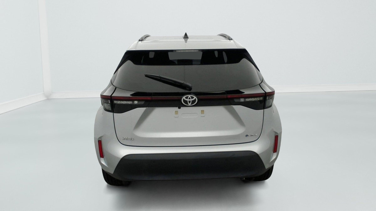 TOYOTA YARIS CROSS 130h 2WD Design