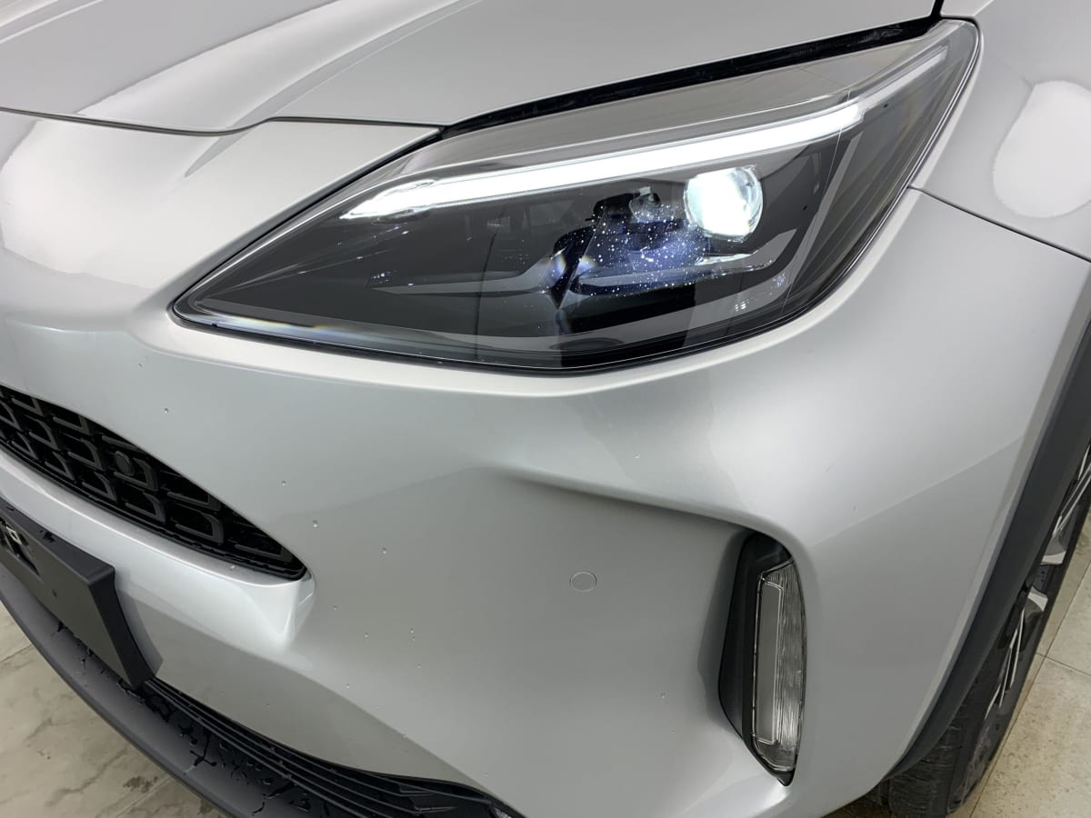 TOYOTA YARIS CROSS 130h 2WD Design