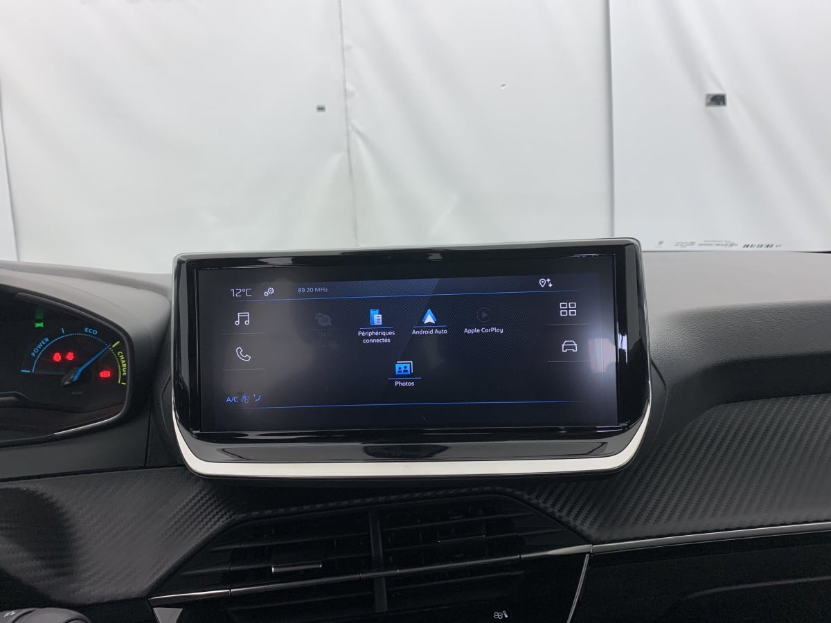 PEUGEOT 208 Hybrid 100 e-DCS6 Style