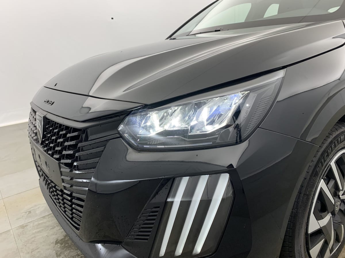 PEUGEOT 208 Hybrid 100 e-DCS6 Style