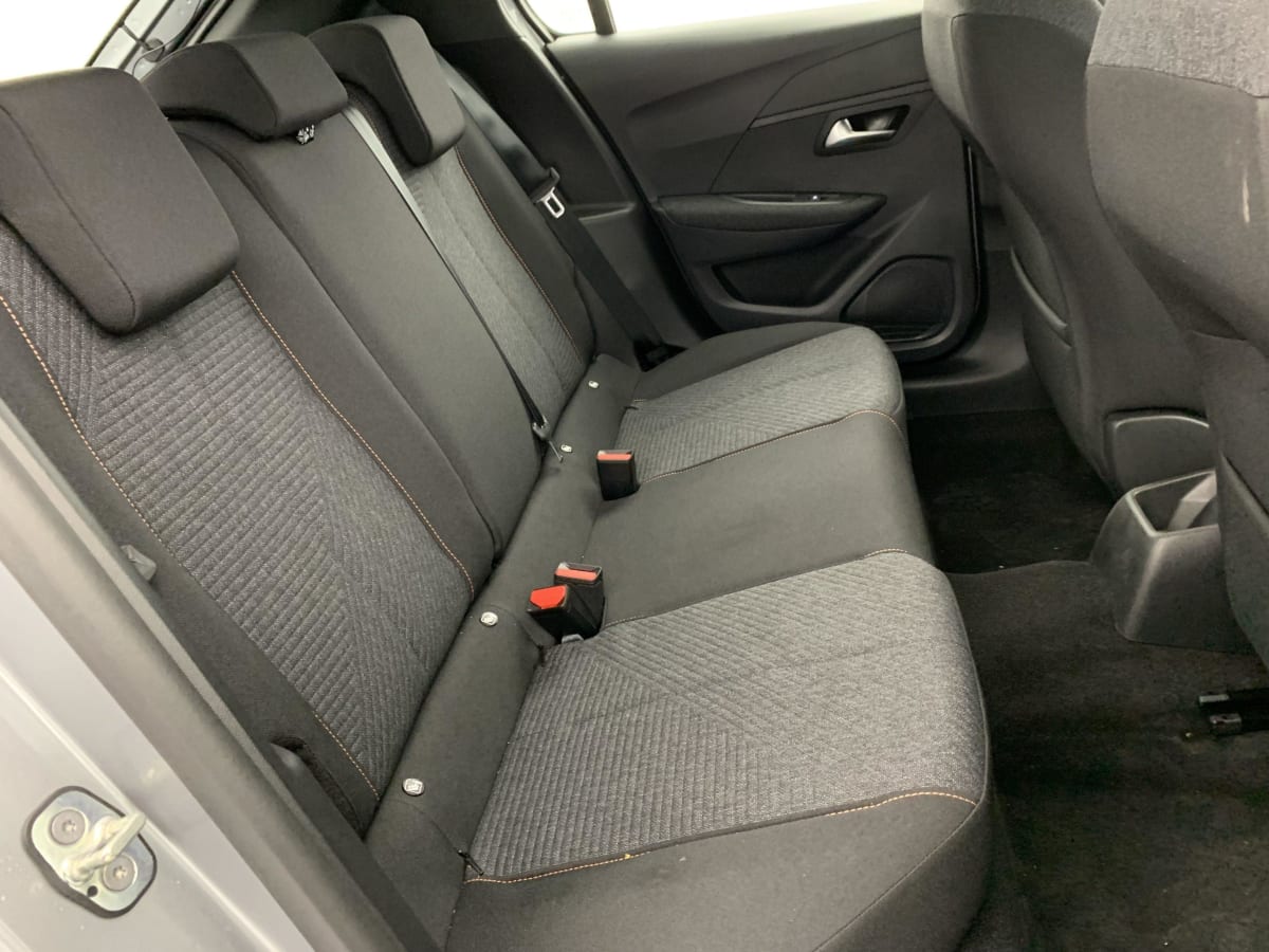 PEUGEOT 208 Hybrid 100 e-DCS6 Style