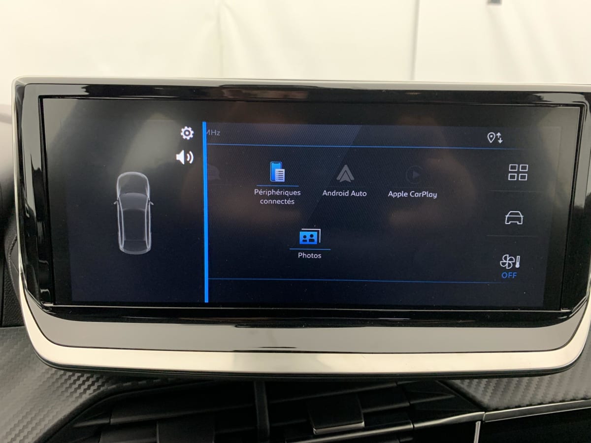 PEUGEOT 208 Hybrid 100 e-DCS6 Style