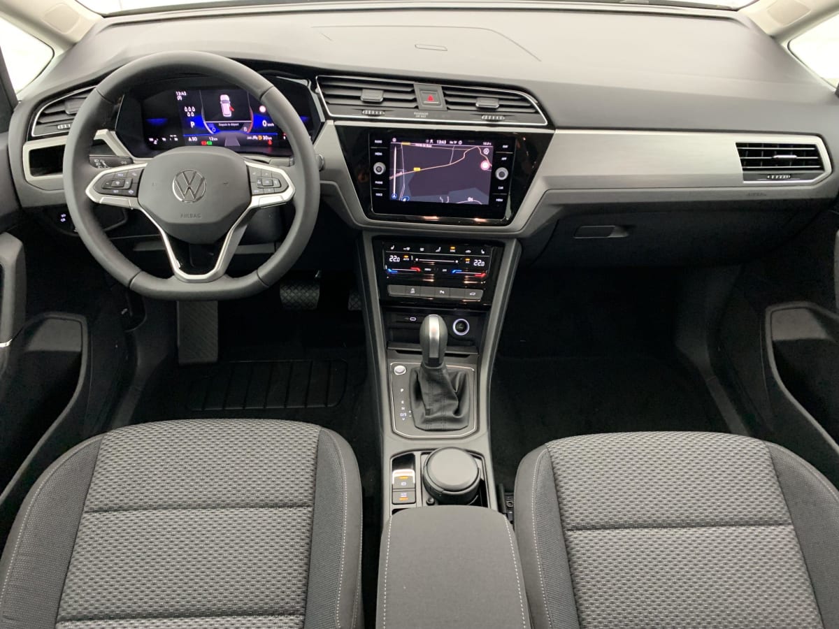 VOLKSWAGEN TOURAN 1.5 TSI EVO 150 DSG7 7pl VW Edition