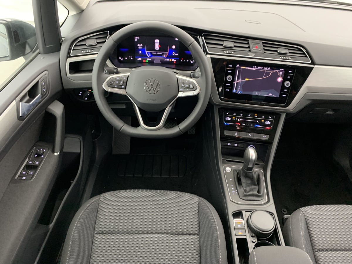 VOLKSWAGEN TOURAN 1.5 TSI EVO 150 DSG7 7pl VW Edition