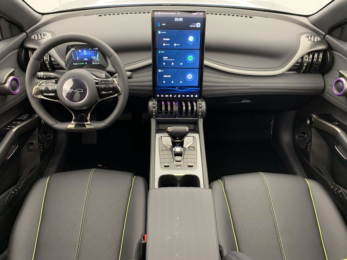 BYD ATTO 3 60 5 kWh 204 ch Design