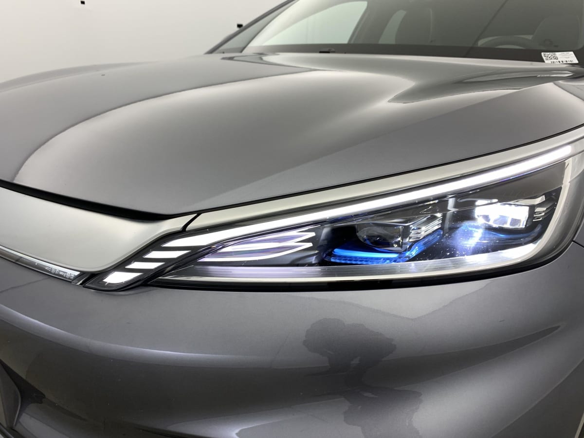 BYD ATTO 3 60 5 kWh 204 ch Design