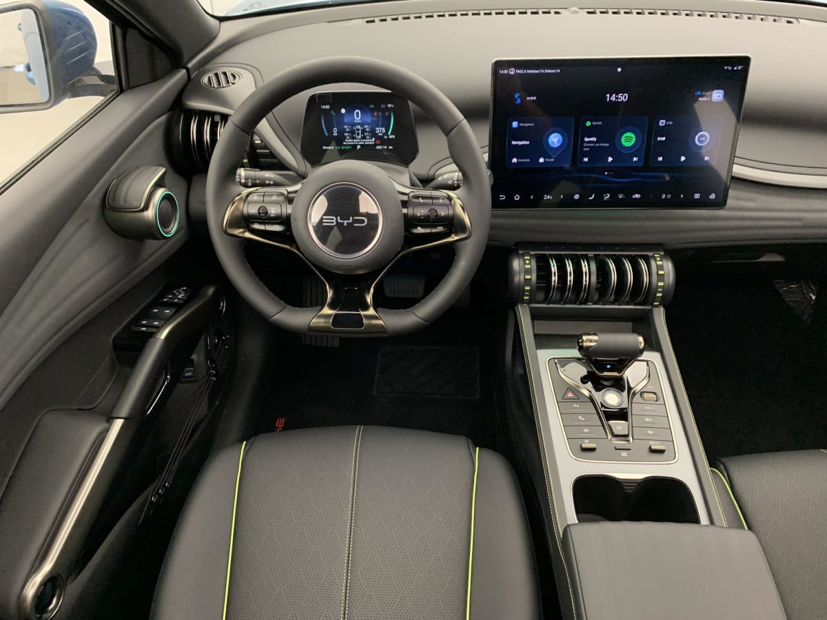 BYD ATTO 3 60 5 kWh 204 ch Design