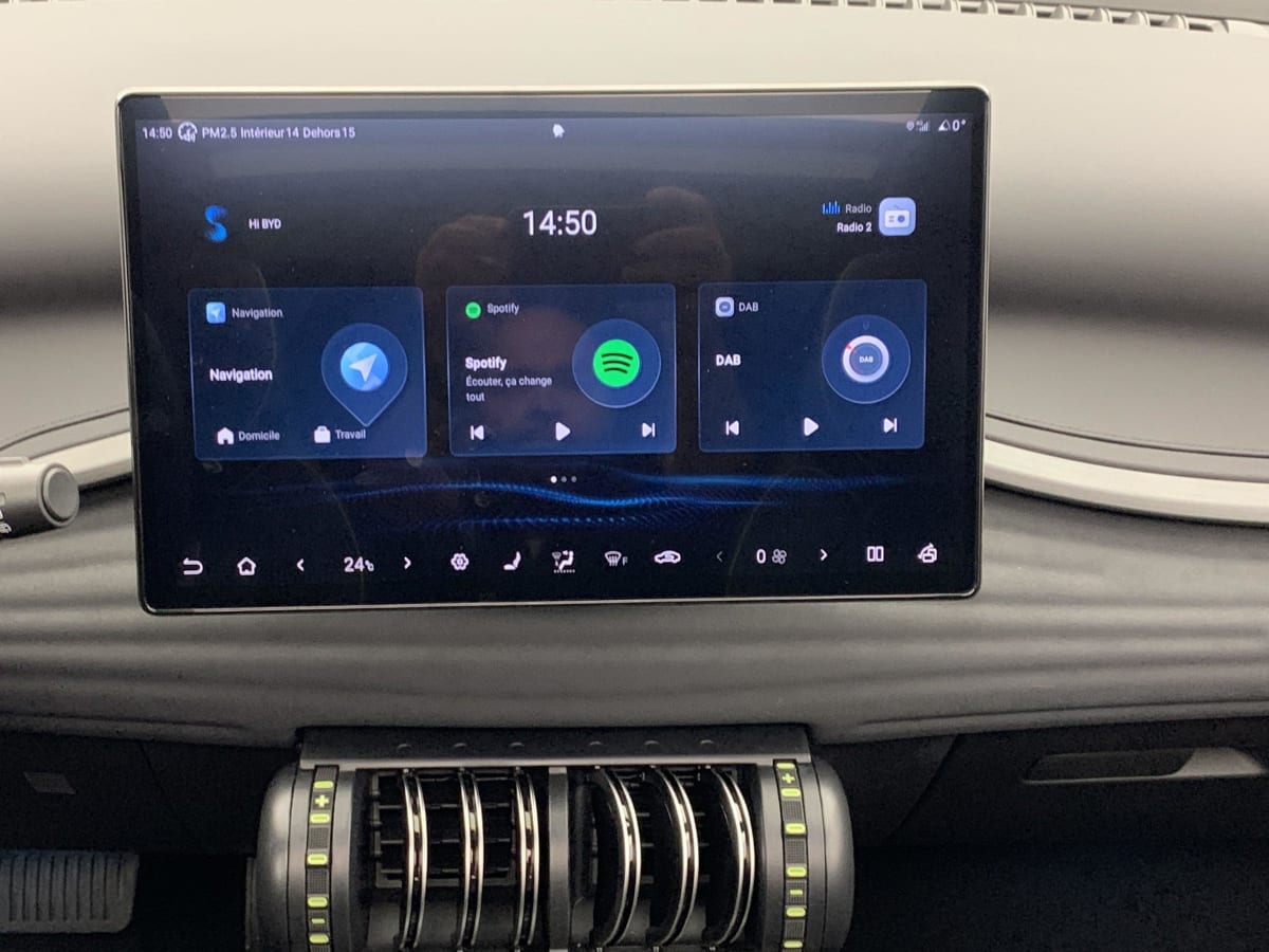 BYD ATTO 3 60 5 kWh 204 ch Design