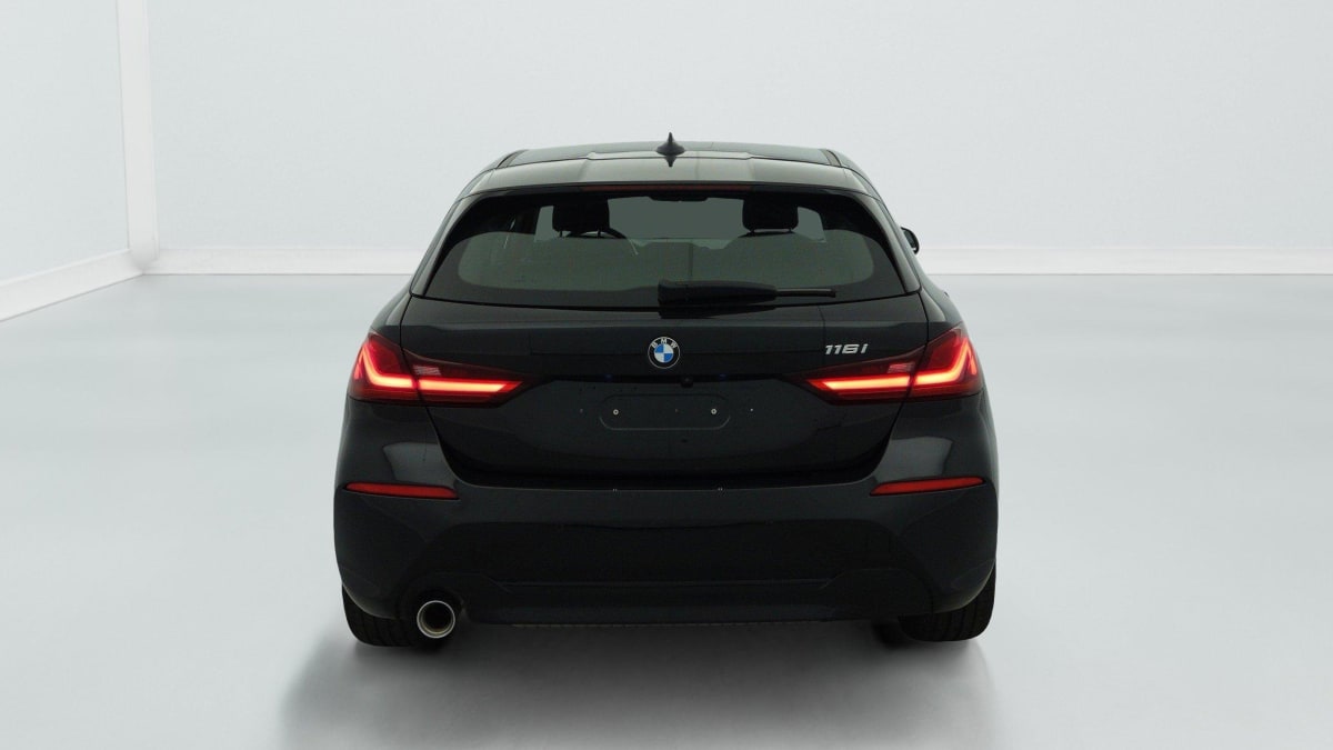 BMW SERIE 1 F40 116i 109 ch Business Design