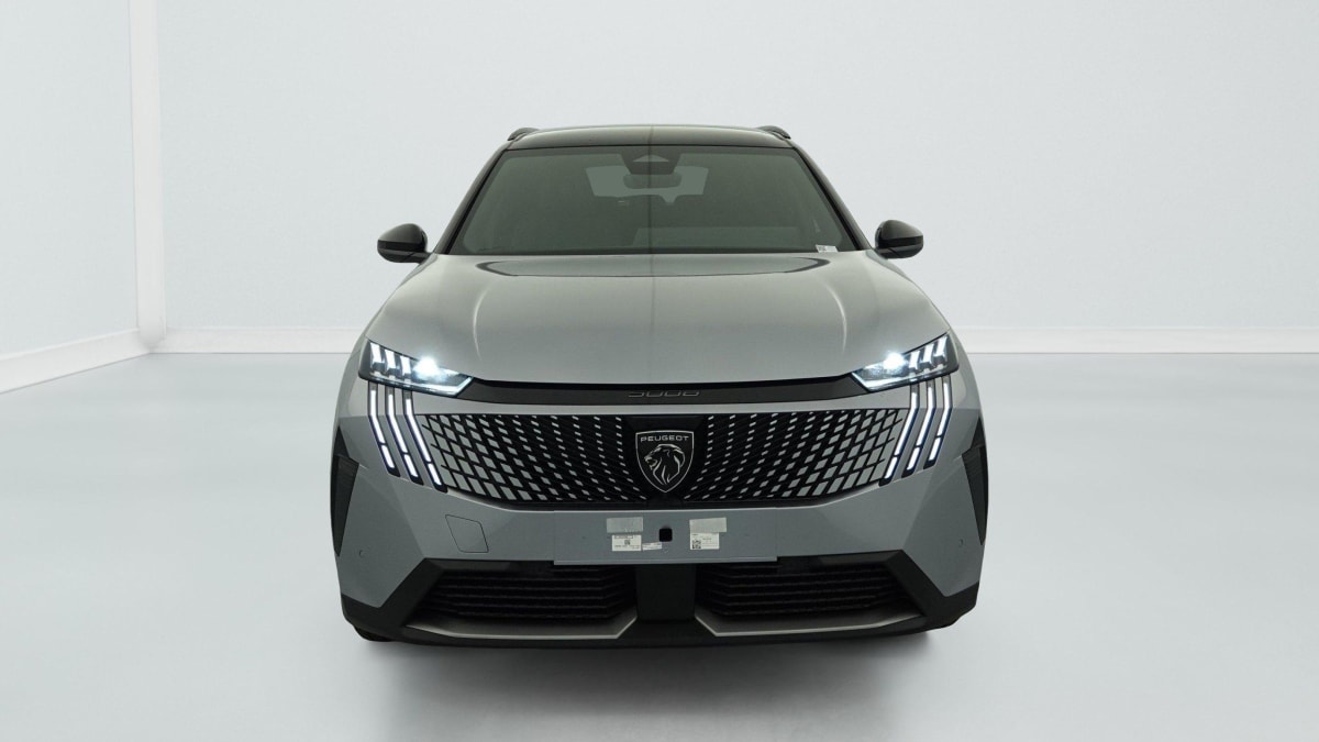PEUGEOT 5008 Hybrid 145 e-DCS6 GT
