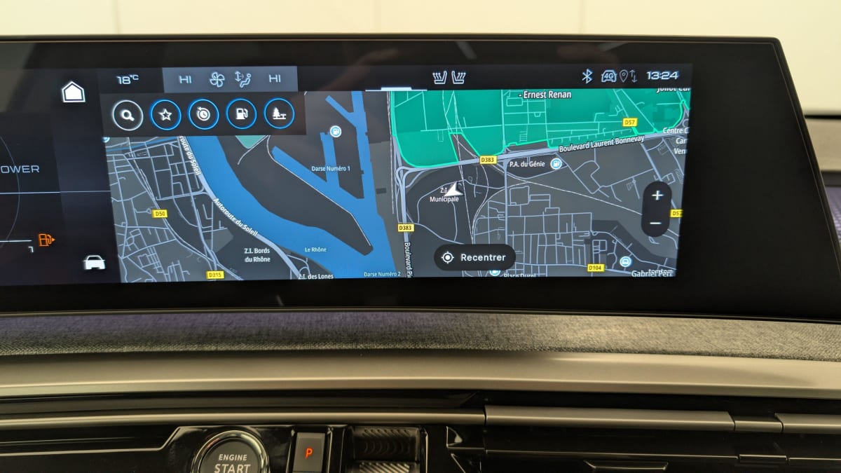 PEUGEOT 5008 Hybrid 145 e-DCS6 GT
