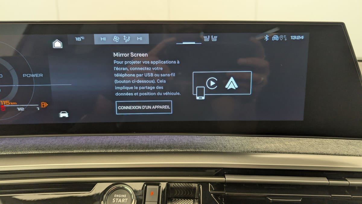 PEUGEOT 5008 Hybrid 145 e-DCS6 GT