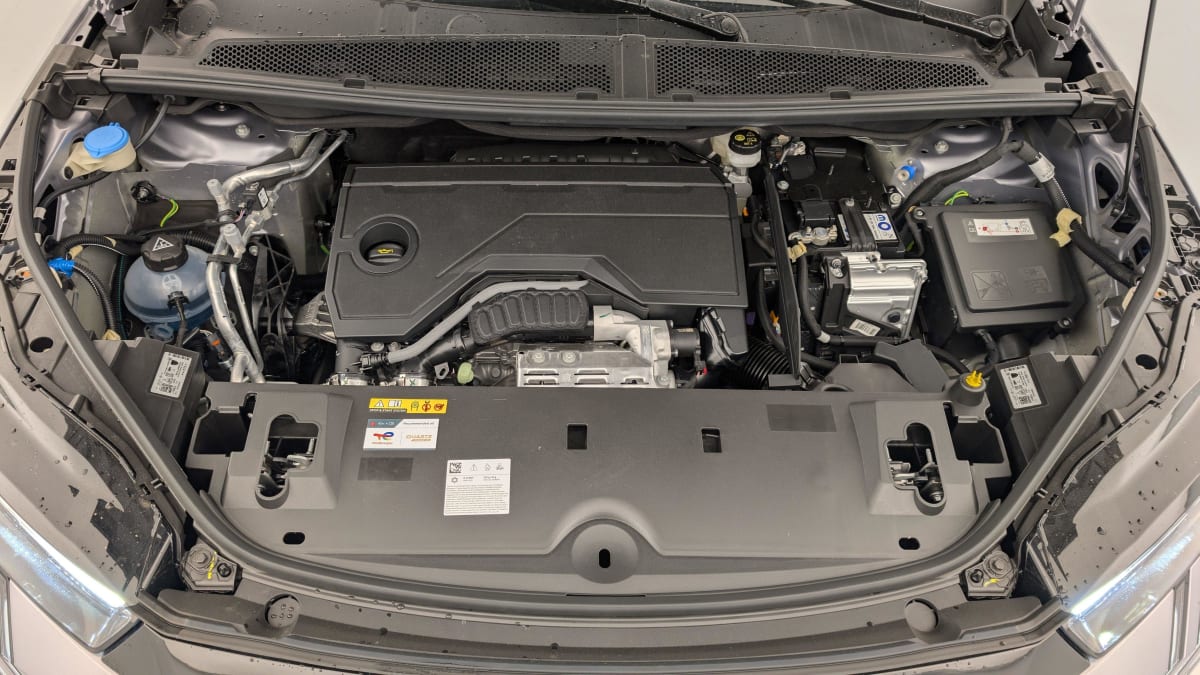 PEUGEOT 5008 Hybrid 145 e-DCS6 GT