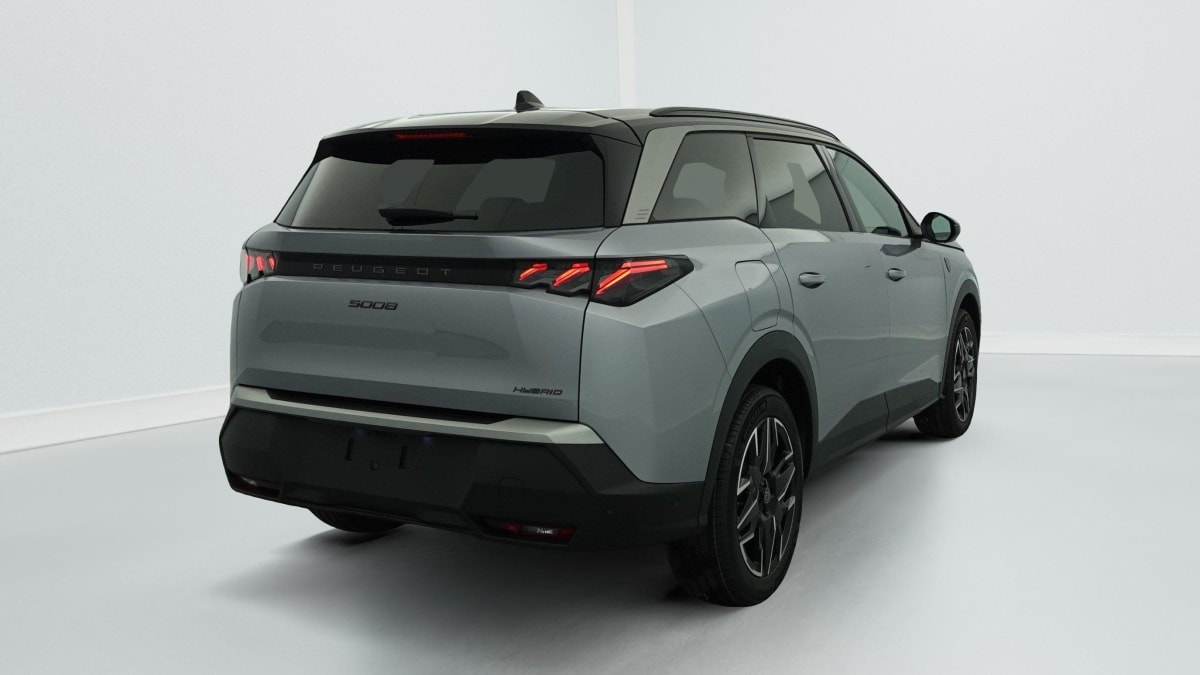 PEUGEOT 5008 Hybrid 145 e-DCS6 GT