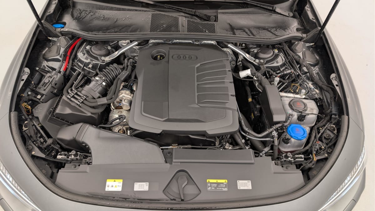 AUDI A5 AVANT TDI Hybride 204 ch S tronic 7 S line