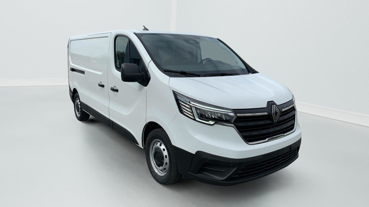 L2H1 3T BLUE DCI 150 GSR2 ADVANCE