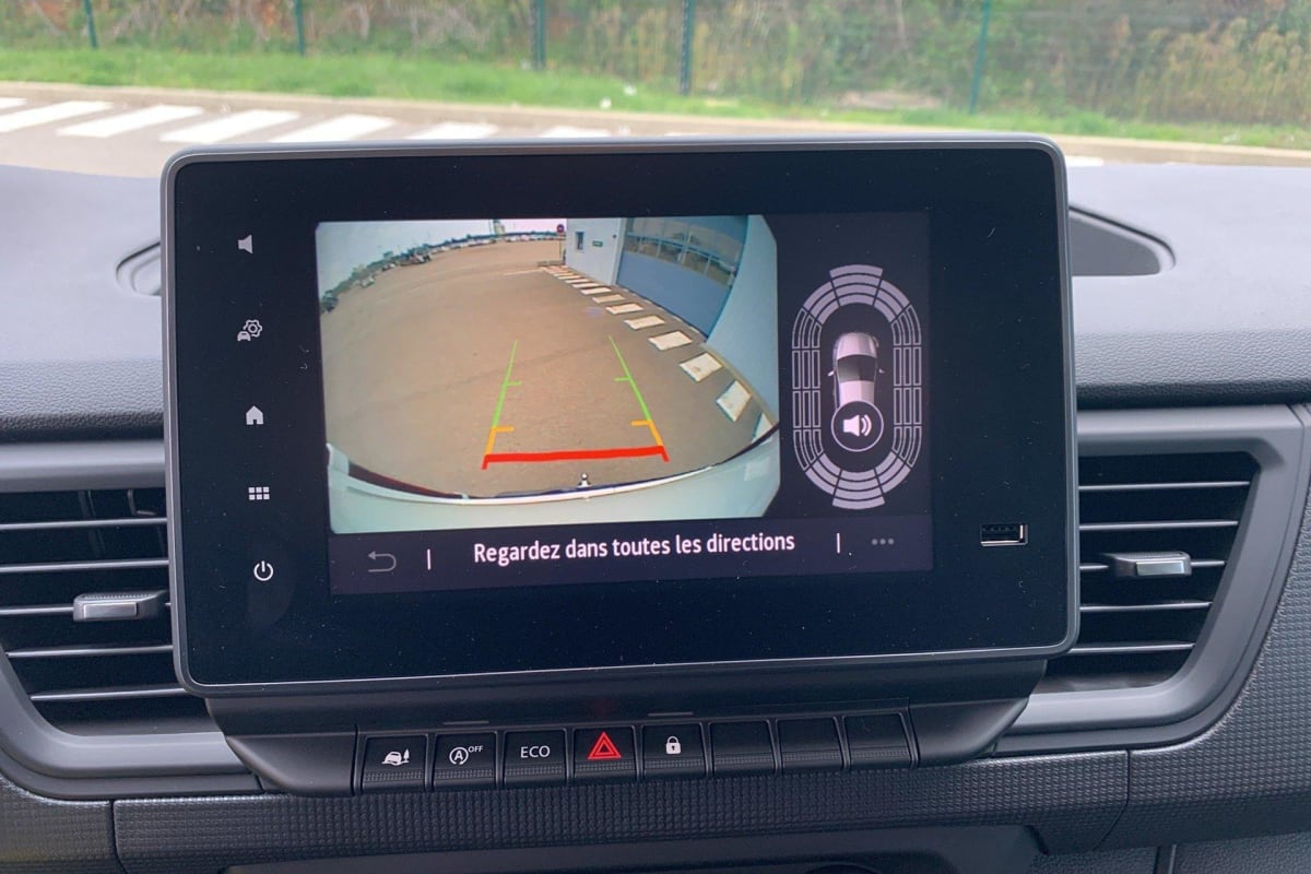 RENAULT TRAFIC L2H1 3T BLUE DCI 150 GSR2 ADVANCE + ATTELAGE + CAMERA + 2 PORTES LATERALES + PLANCHER BOIS + ANGLES MORTS