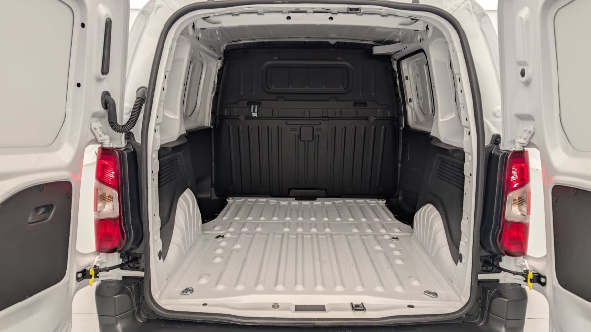PEUGEOT PARTNER M 650 KG BLUEHDI 100 S S BVM6