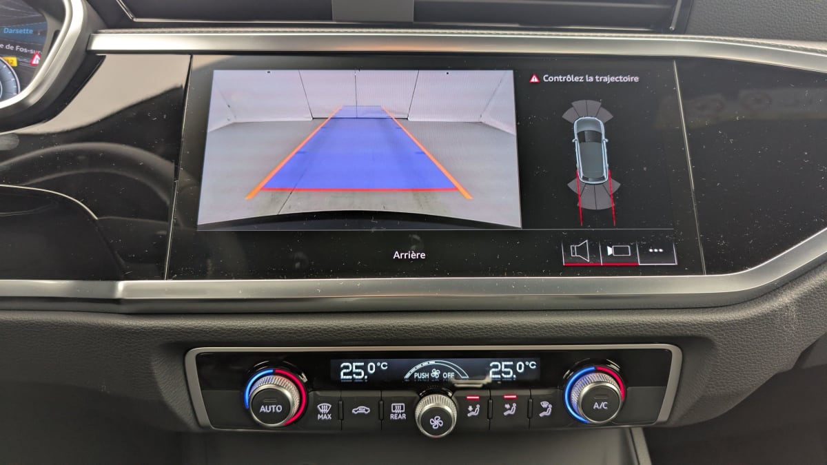 AUDI Q3 35 TDI 150 CH S TRONIC 7 S LINE