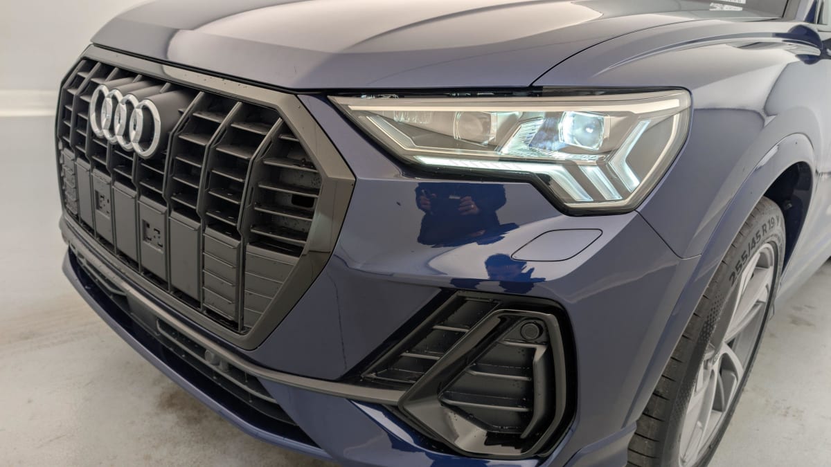 AUDI Q3 35 TDI 150 CH S TRONIC 7 S LINE