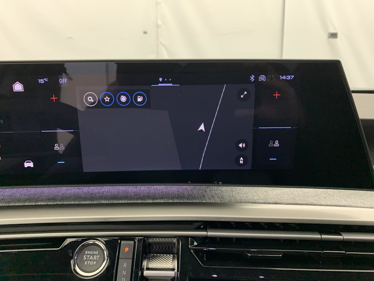 PEUGEOT 5008 Hybrid 145 e-DCS6 Allure