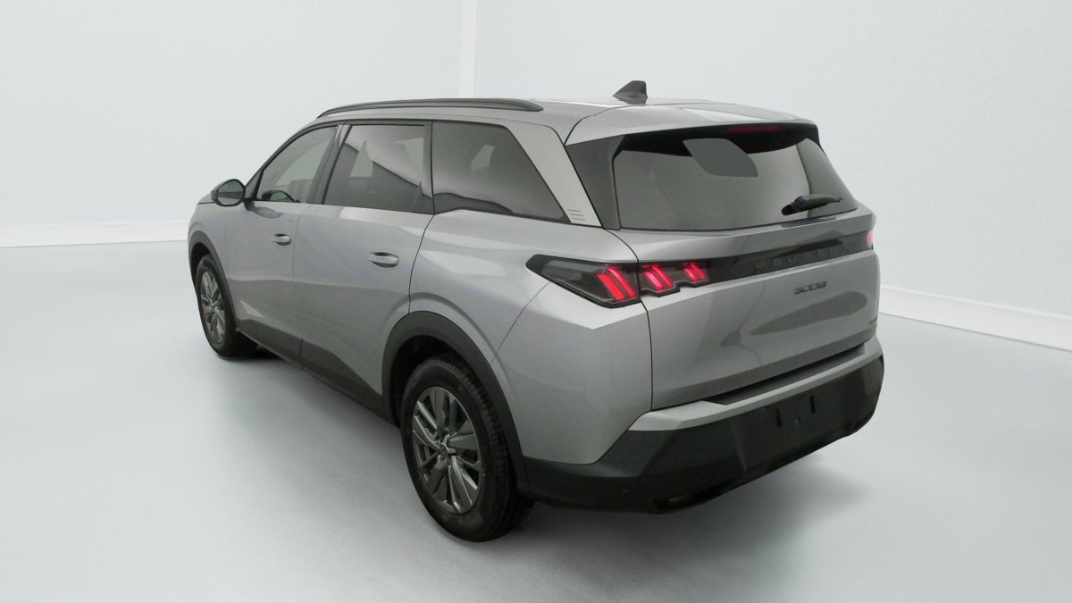 PEUGEOT 5008 Hybrid 145 e-DCS6 Allure