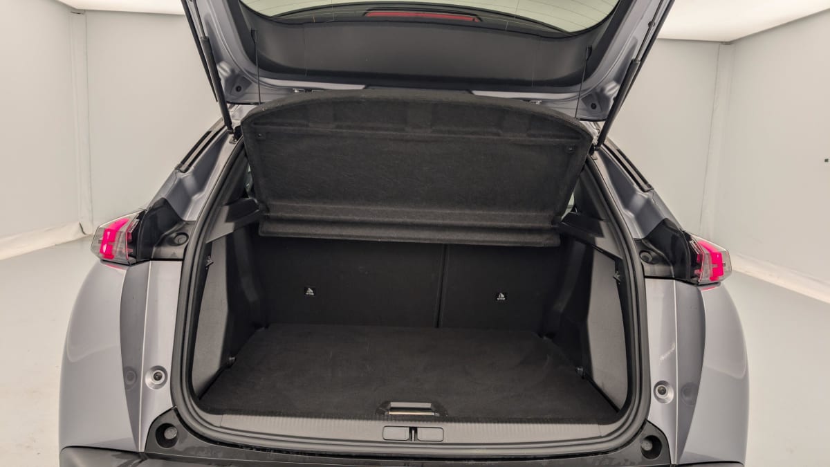 PEUGEOT 2008 ELECTRIQUE 136 ch GT