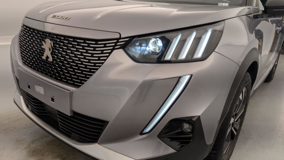 PEUGEOT 2008 ELECTRIQUE 136 ch GT