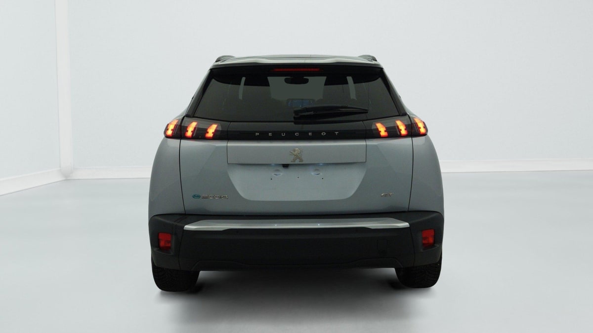 PEUGEOT 2008 ELECTRIQUE 136 ch GT