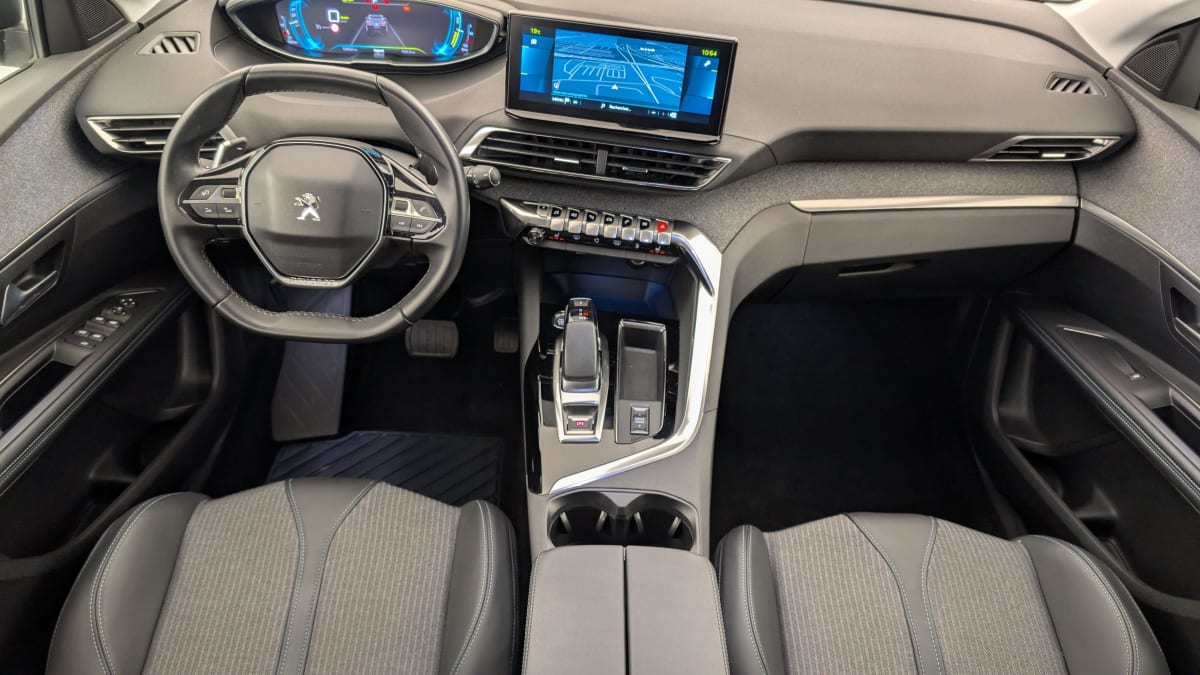 PEUGEOT 3008 Hybrid 225 e-EAT8 Allure Pack