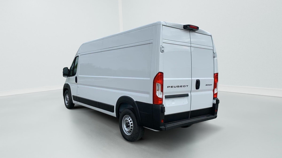 PEUGEOT BOXER TOLE 3.5 T L3H2 140 S S BVA8 + PACK TECHNO PREMIUM + PACK CHANTIER + CAMÉRA