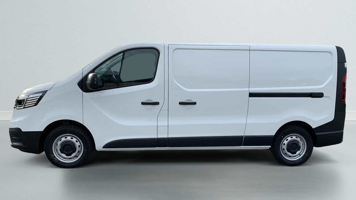 RENAULT TRAFIC L2H1 3T BLUE DCI 150 GSR2 ADVANCE + ATTELAGE + CAMERA + 2 PORTES LATERALES + PLANCHER BOIS + ANGLES MORTS