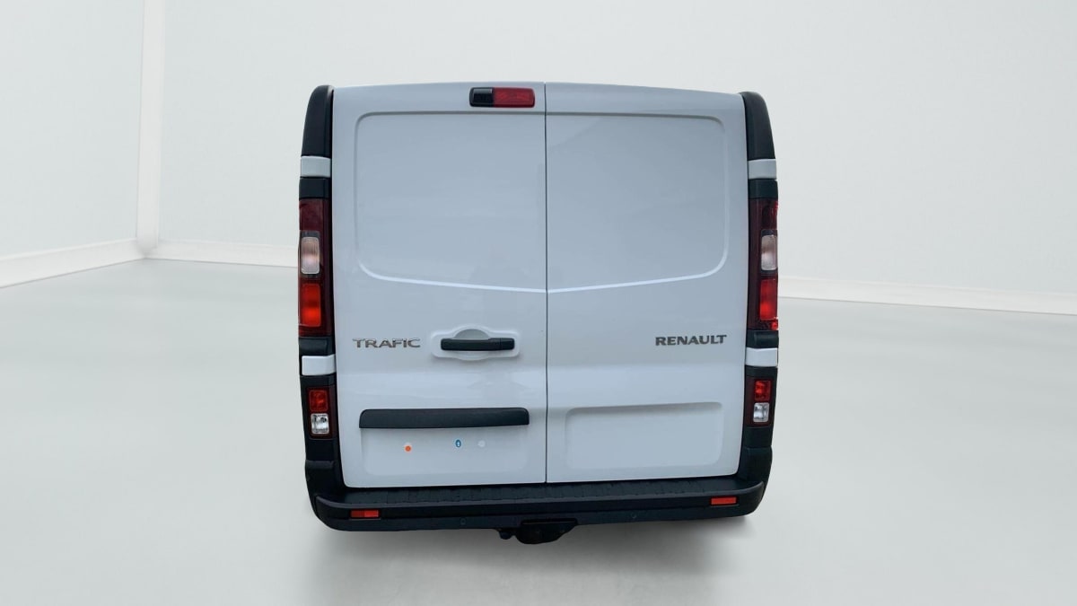 RENAULT TRAFIC L2H1 3T BLUE DCI 150 GSR2 ADVANCE + ATTELAGE + CAMERA + 2 PORTES LATERALES + PLANCHER BOIS + ANGLES MORTS