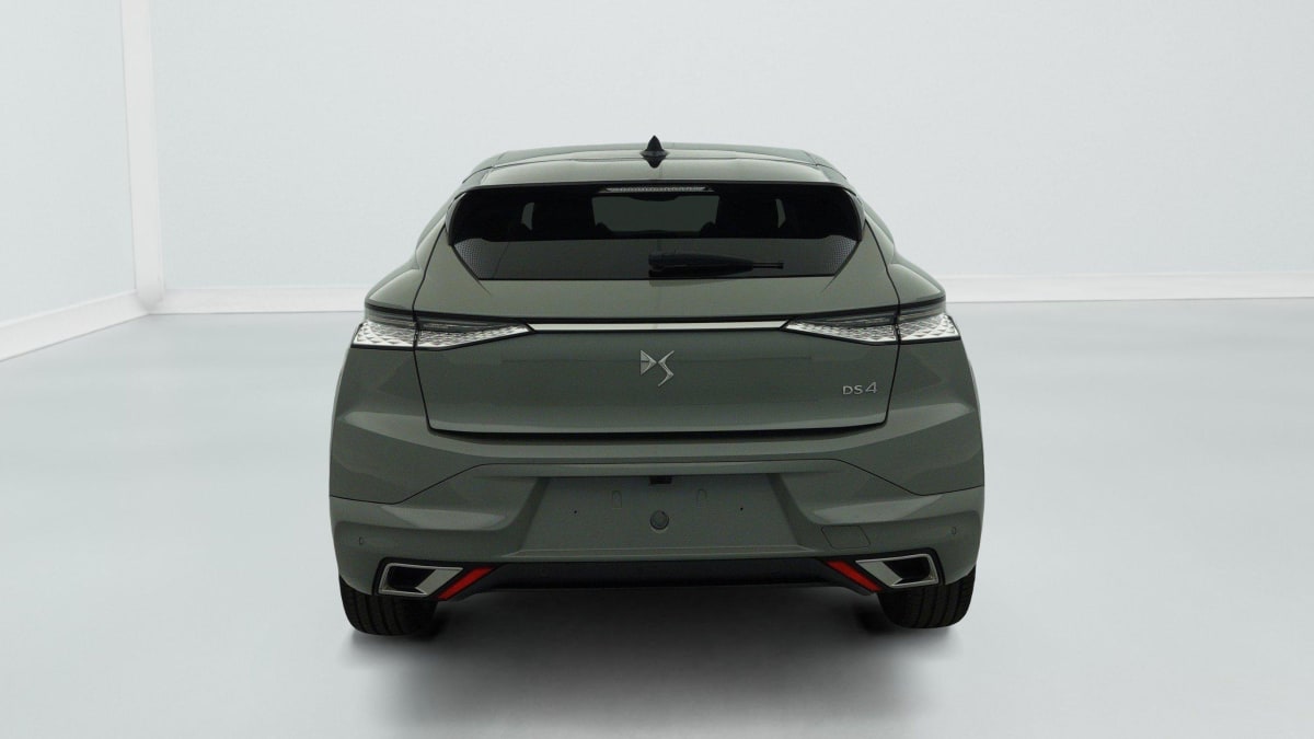 DS DS4 PureTech 130 EAT8 Rivoli