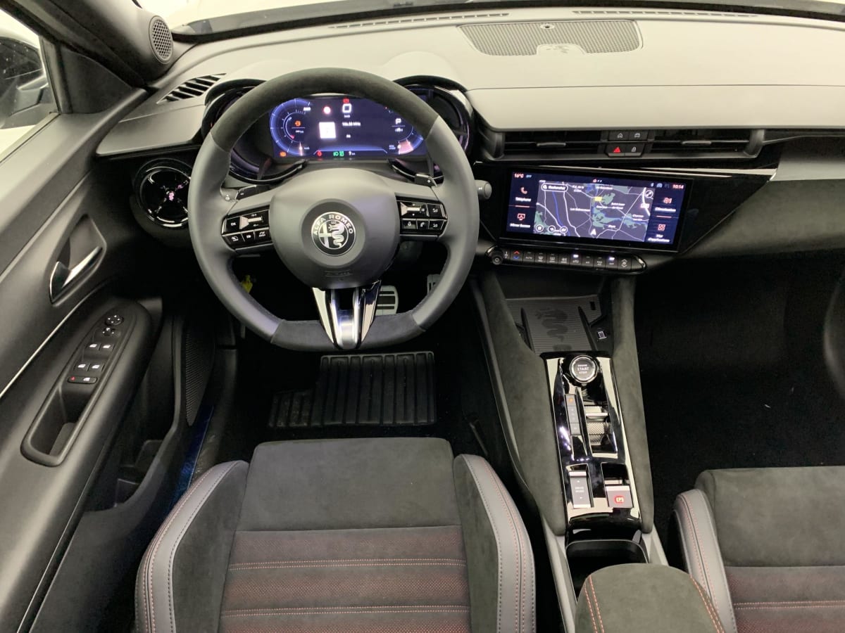 ALFA ROMEO JUNIOR 1.2 Ibrida 145 ch eDCT6 Speciale