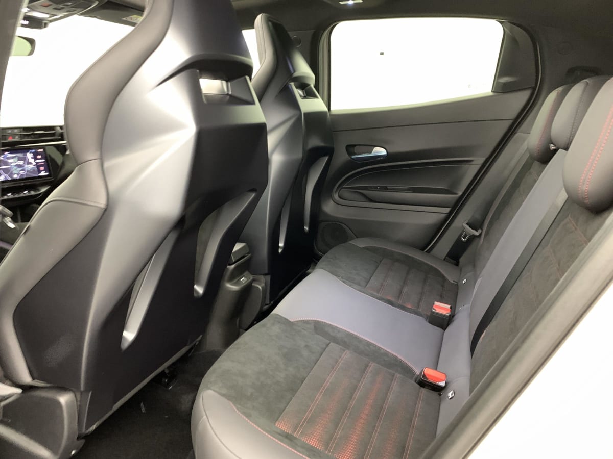 ALFA ROMEO JUNIOR 1.2 Ibrida 145 ch eDCT6 Speciale